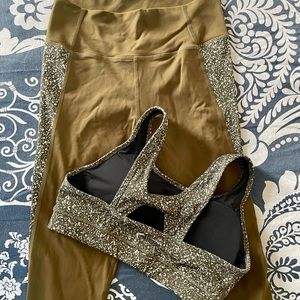 EUC Zyia Olive Speckled Leggings Women’s Size 8-10